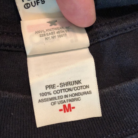 Vintage PEANUTS Size Medium 
SpellOut & characters ANVIL Cotton Official Merch - Picture 11 of 16